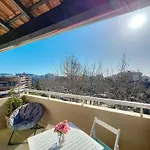 Studio Azur Avec Terrasse Et Parking,10 Mn A Pied Mer - Capitalchic Services Frejus